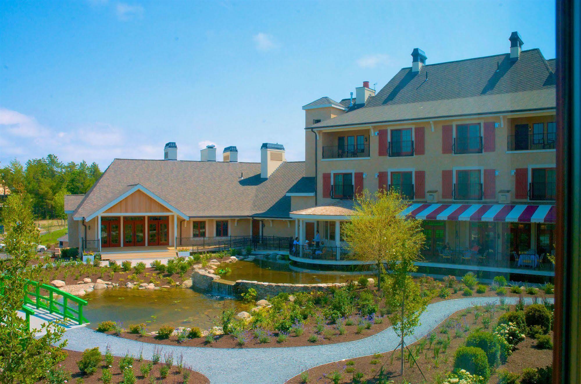 Mirbeau Inn & Spa - Plymouth Exterior photo